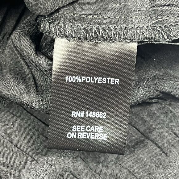 Torrid 2 Black Sheer Eyelash Stripe Short Sleeve Blouse Women’s 2X - Picture 8 of 10